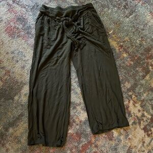 Matilda Jane Wide Leg Pants - Size Medium - Olive Color